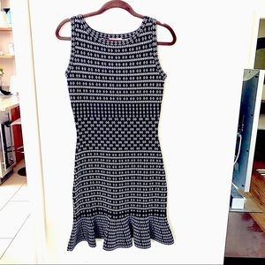NWT {Max Studio} Knit Sleeveless Dress